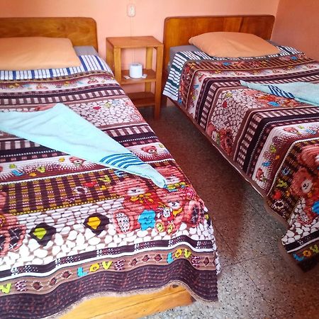 Hospedaje Santo Domingo Panajachel Kültér fotó