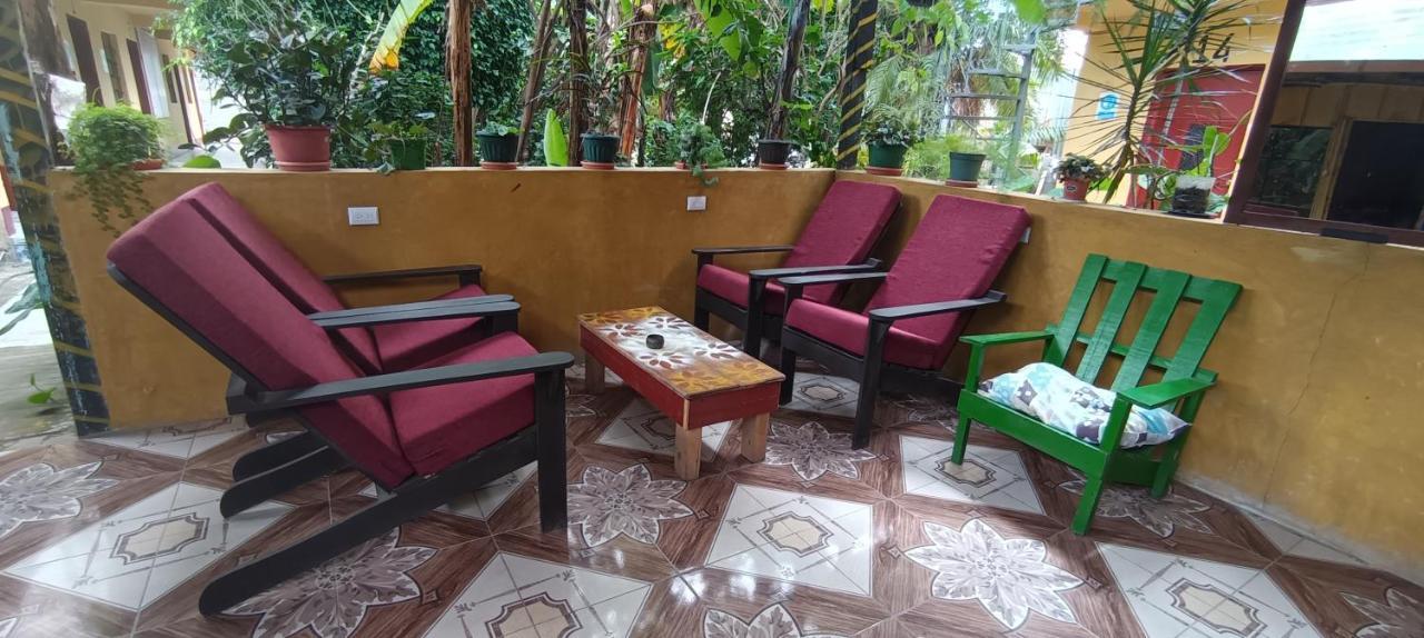 Hospedaje Santo Domingo Panajachel Kültér fotó