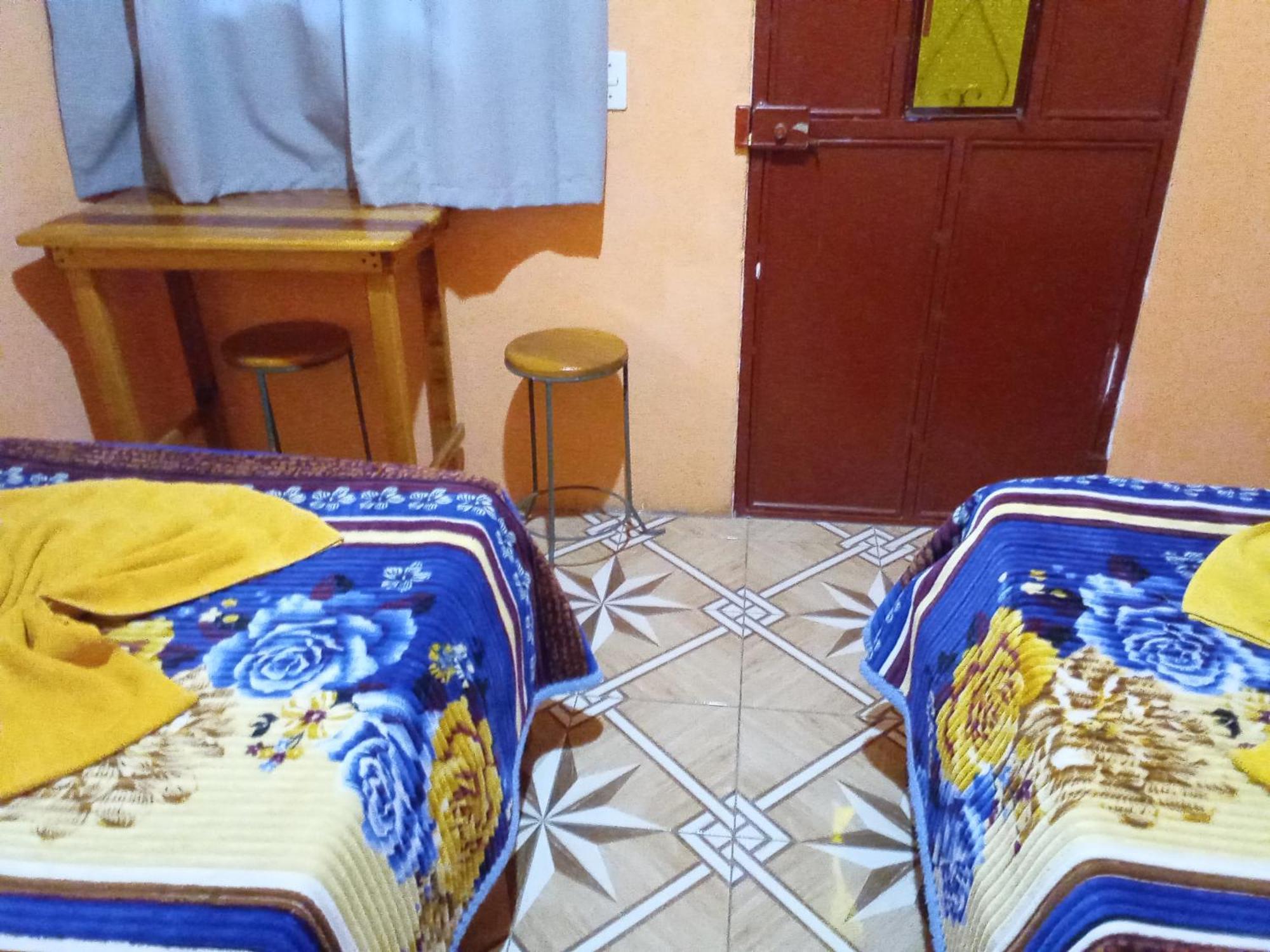 Hospedaje Santo Domingo Panajachel Kültér fotó