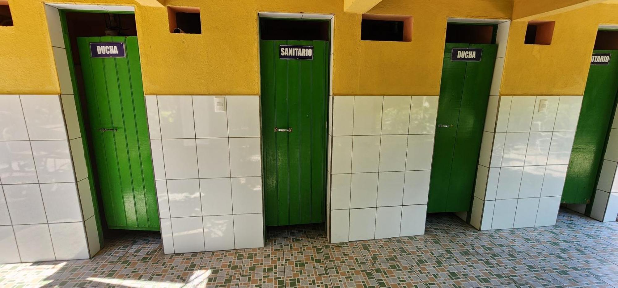 Hospedaje Santo Domingo Panajachel Kültér fotó