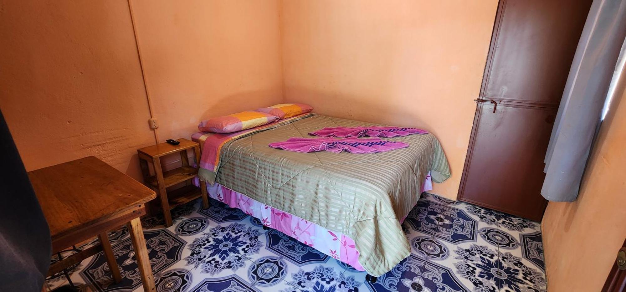 Hospedaje Santo Domingo Panajachel Kültér fotó